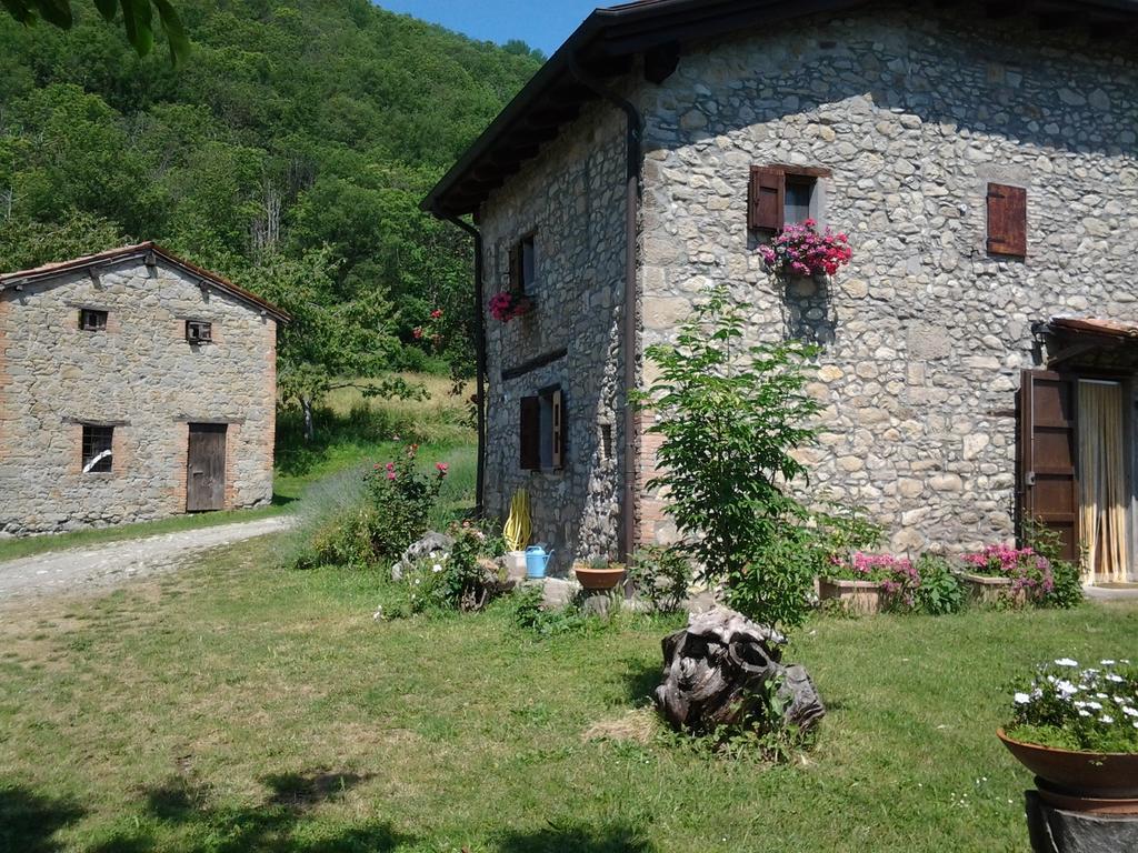Вилла La Piana Dei Castagni Castel d'Aiano Экстерьер фото