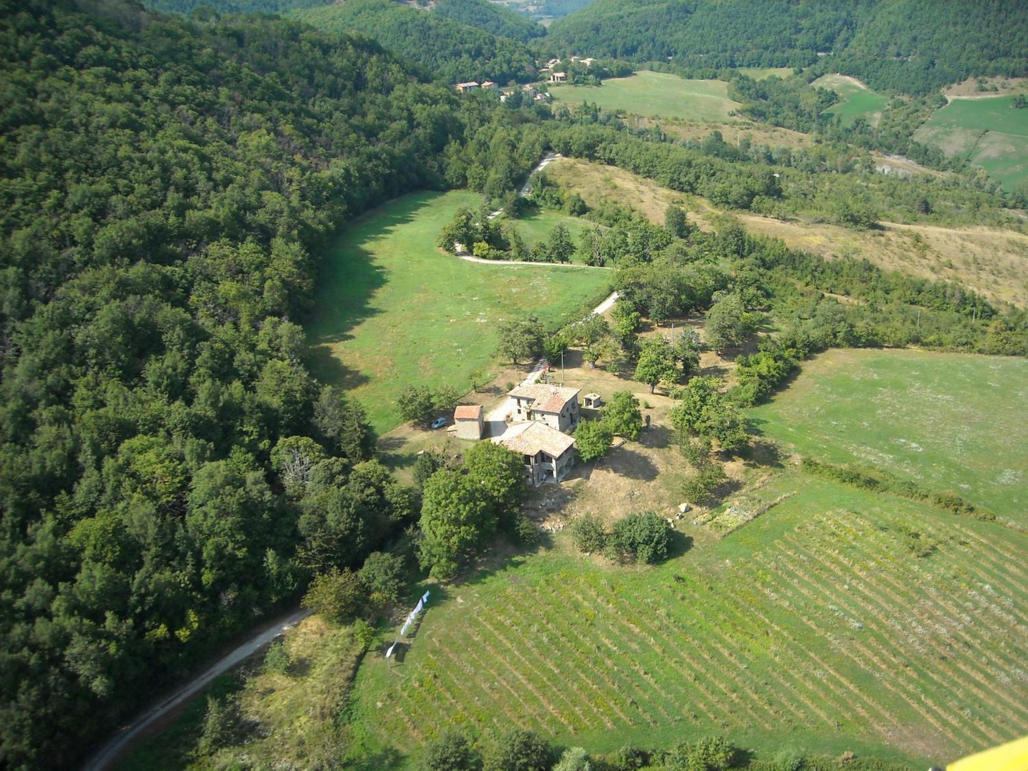 Вилла La Piana Dei Castagni Castel d'Aiano Экстерьер фото