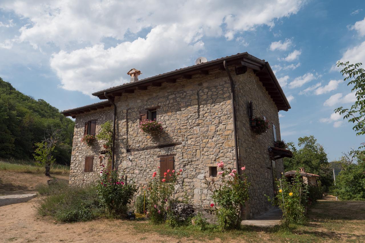 Вилла La Piana Dei Castagni Castel d'Aiano Экстерьер фото